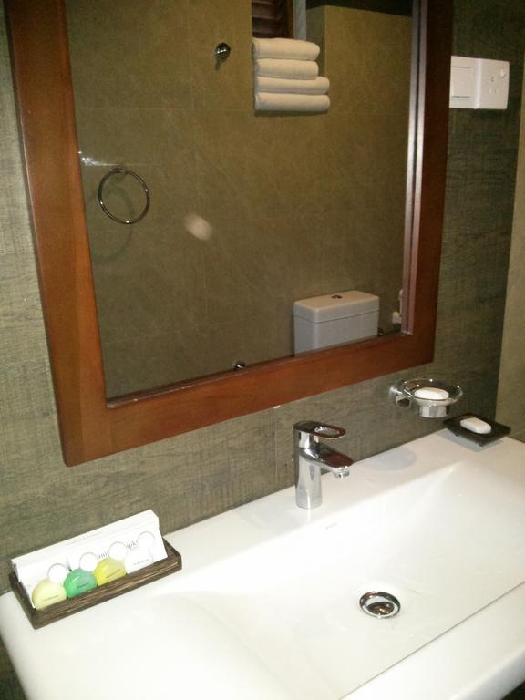 מטרה Lotus Villa Holiday Resort מראה חיצוני תמונה
