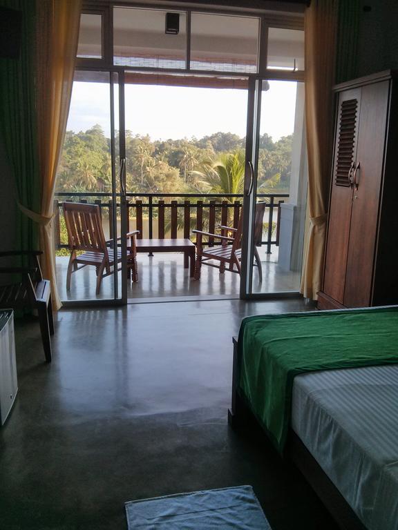 מטרה Lotus Villa Holiday Resort חדר תמונה