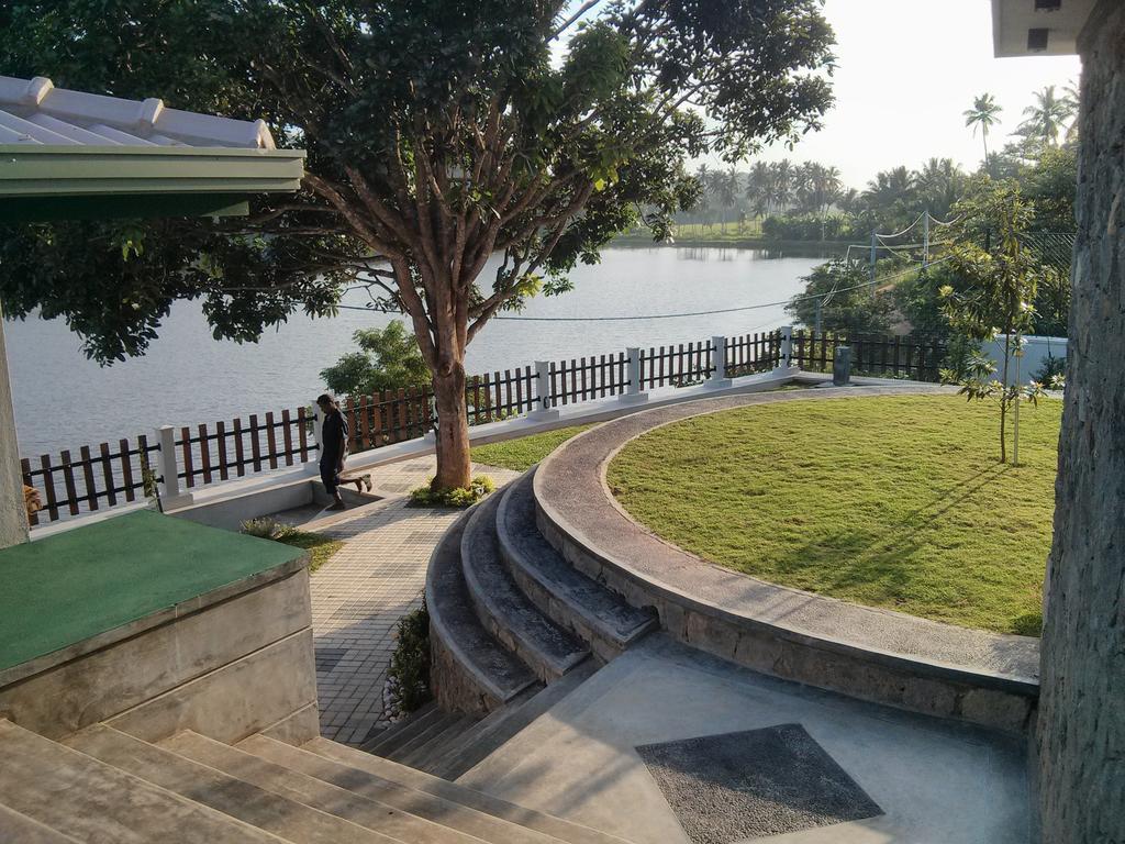 מטרה Lotus Villa Holiday Resort מראה חיצוני תמונה