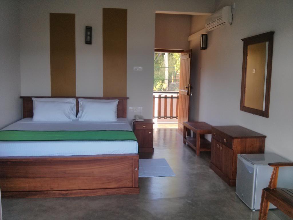 מטרה Lotus Villa Holiday Resort חדר תמונה