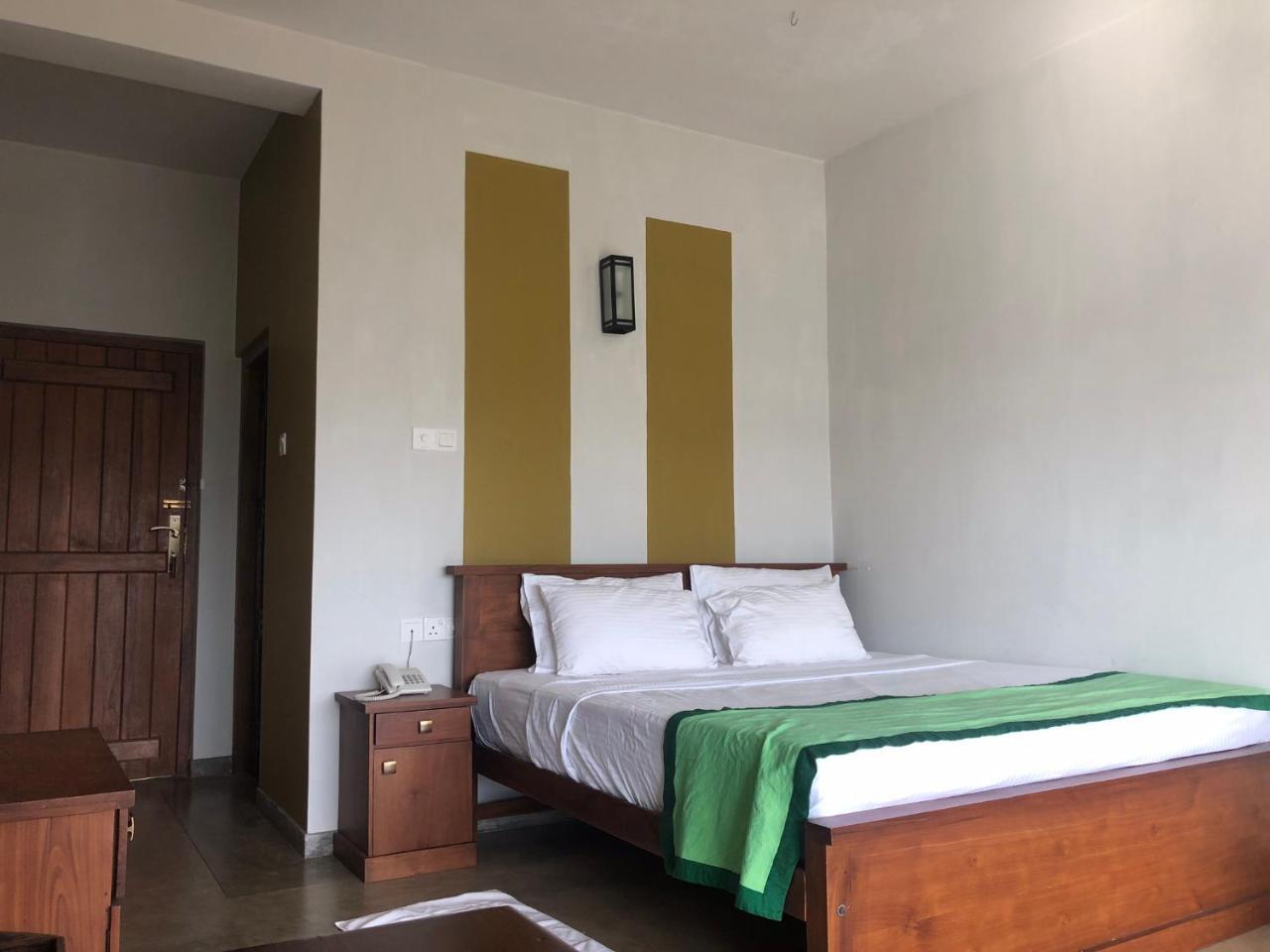 מטרה Lotus Villa Holiday Resort מראה חיצוני תמונה